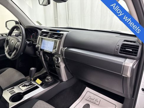 Used 2024 Toyota 4Runner SR5 image 10