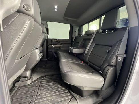 Used 2022 GMC Sierra 2500 Denali w/ Denali Ultimate Package image 26