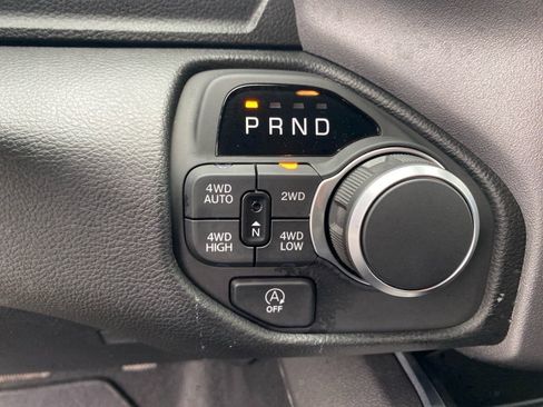 Used 2025 RAM 1500 Big Horn AWD/4WD image 12