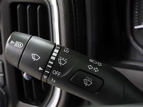 Used 2023 GMC Sierra 2500 Denali w/ Denali Ultimate Package image 18