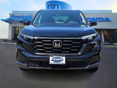 Used 2023 Honda CR-V LX image 2