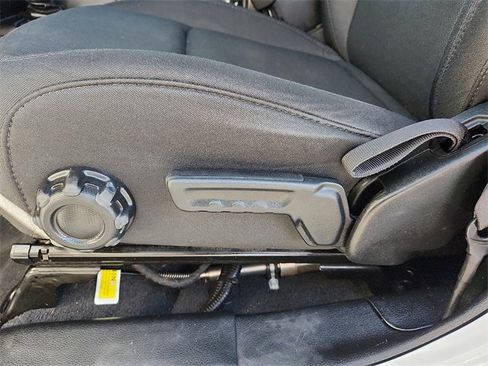 Used 2019 Jeep Wrangler Unlimited Sport S image 13