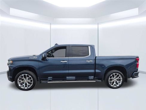 Used 2019 Chevrolet Silverado 1500 High Country w/ Trailer Camera Package AWD/4WD image 2