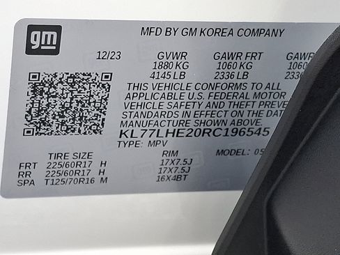 Used 2024 Chevrolet Trax LT w/ Driver Confidence Package FWD image 28