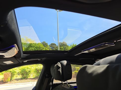 Certified 2025 Mercedes-Benz S 580e 4MATIC Sedan image 28