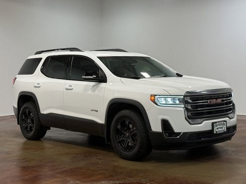 Used 2023 GMC Acadia AT4 image 22