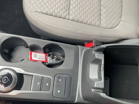 Used 2021 Ford Escape SE w/ Convenience Package image 18