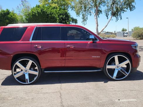 Used 2017 Chevrolet Tahoe Premier AWD/4WD image 11