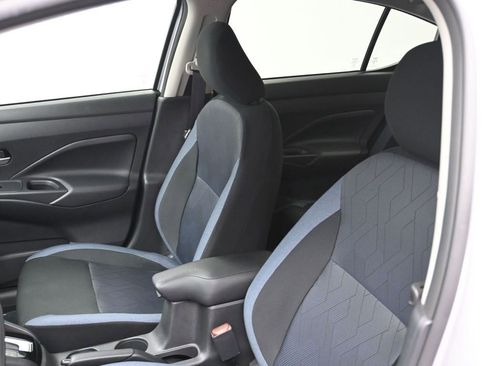 New 2025 Nissan Versa SV w/ Trunk Package image 6