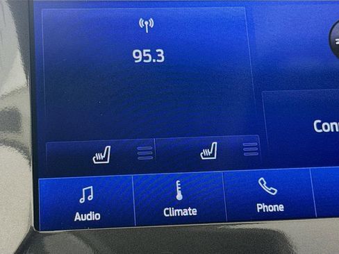 Used 2019 Ford Ranger Lariat w/ Trailer Tow Package image 20