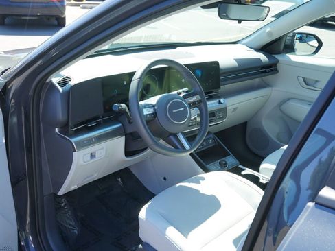 Certified 2024 Hyundai Kona SEL FWD image 13