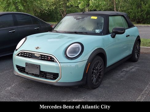 Used 2025 MINI Cooper S FWD image 3