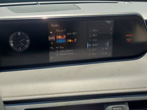 Used 2020 Lexus UX 200 w/ Accessory Package FWD image 23