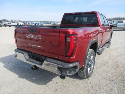 New 2026 GMC Sierra 2500 SLT image 5