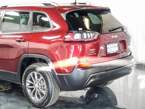 Used 2021 Jeep Cherokee Latitude Plus image 10