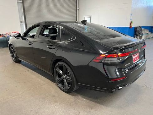 Used 2024 Honda Accord Sport image 5