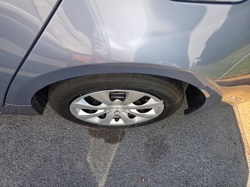 Used 2023 Toyota Corolla LE FWD image 6