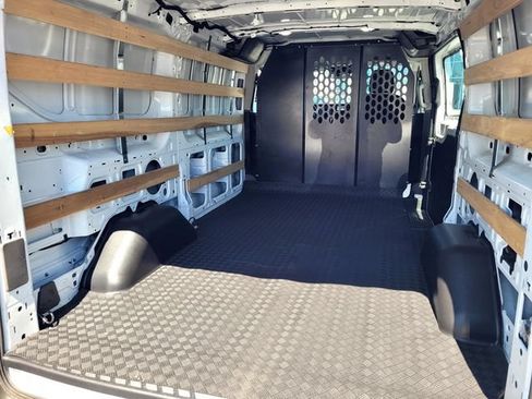 Used 2025 Ford Transit 250 Low Roof w/ Exterior Upgrade Package RWD image 12