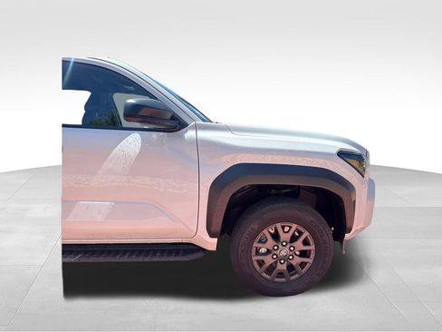 Used 2026 Toyota 4Runner SR5 AWD/4WD image 32