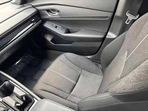 Used 2024 Honda Accord Sport image 15