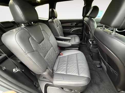 Used 2024 Kia Telluride SX Prestige X-Line image 18