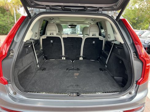 Used 2020 Volvo XC90 T6 Momentum AWD/4WD image 31