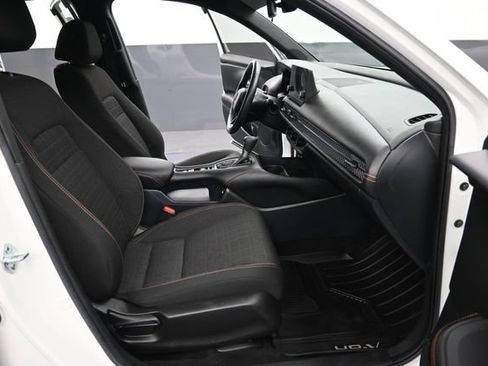 Certified 2023 Honda HR-V Sport image 14
