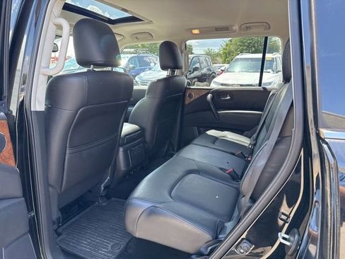 Used 2024 Nissan Armada SL RWD image 24