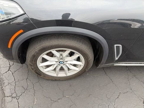 Used 2022 BMW X5 xDrive40i w/ Executive Package AWD/4WD image 9