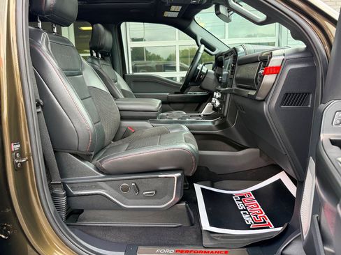 Used 2025 Ford F150 Raptor AWD/4WD image 40