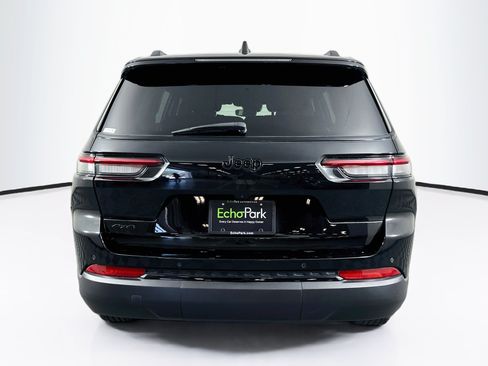 Used 2024 Jeep Grand Cherokee L Laredo AWD/4WD image 7