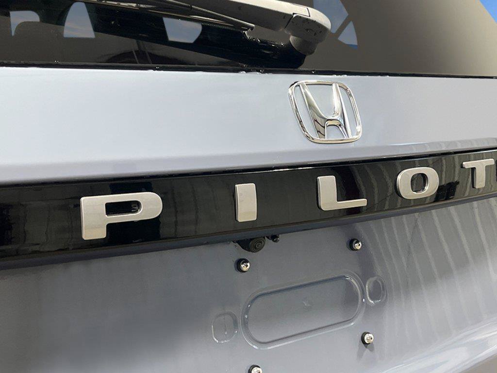 New 2026 Honda Pilot Elite image 7