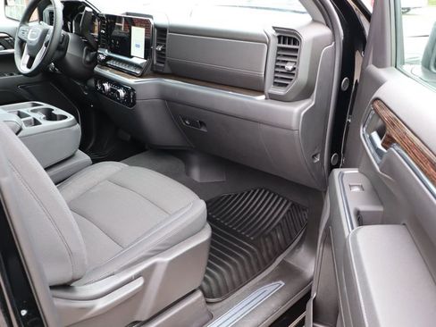 Used 2024 GMC Sierra 1500 Elevation image 44