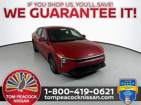 Used 2025 Kia K4 FWD image 1
