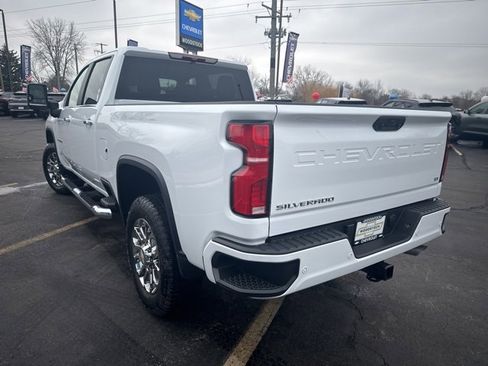 New 2026 Chevrolet Silverado 2500 LT w/ Z71 Chrome Sport Edition image 5