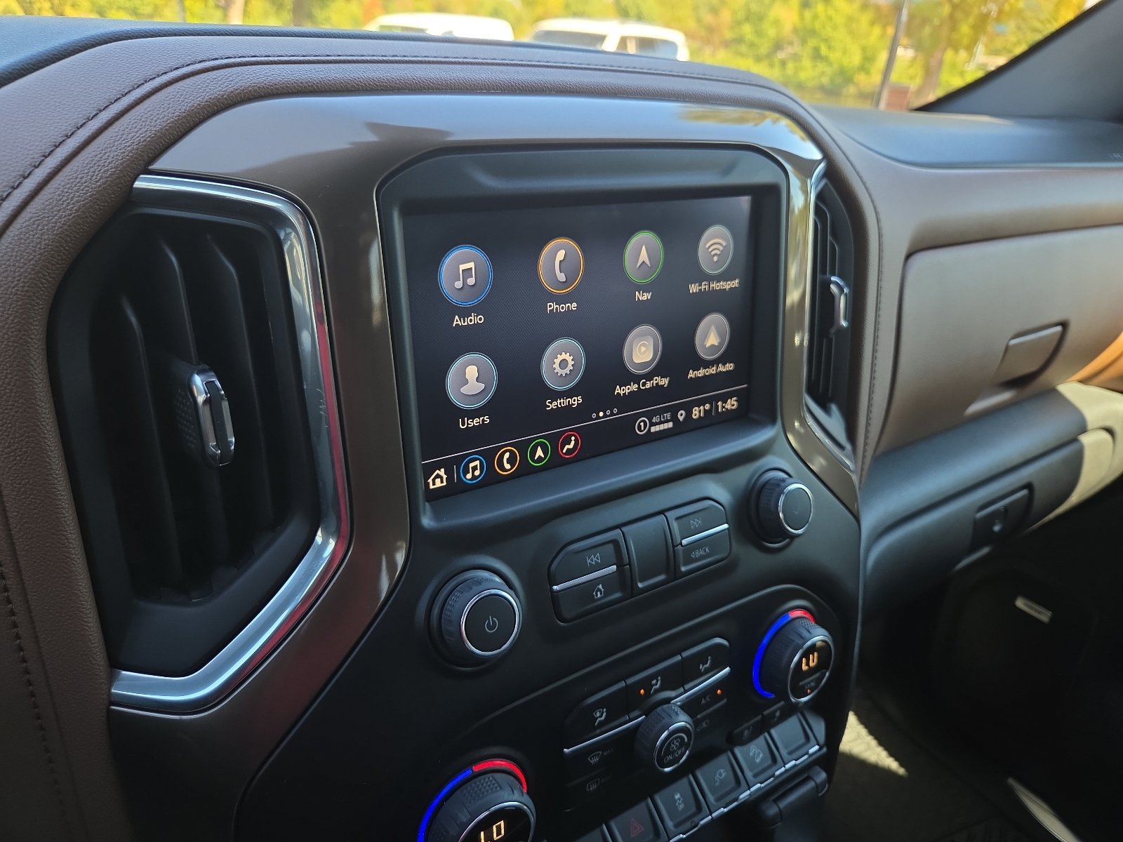Used 2022 Chevrolet Silverado 2500 High Country w/ Z71 Off-Road Package AWD/4WD image 16