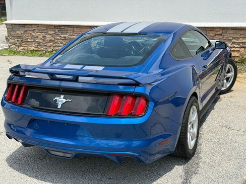 Used 2017 Ford Mustang Coupe RWD image 8