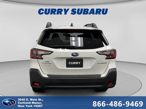 Used 2024 Subaru Outback Premium AWD/4WD image 4