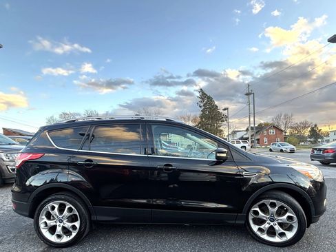 Used 2013 Ford Escape Titanium w/ Parking Technology Pkg image 6