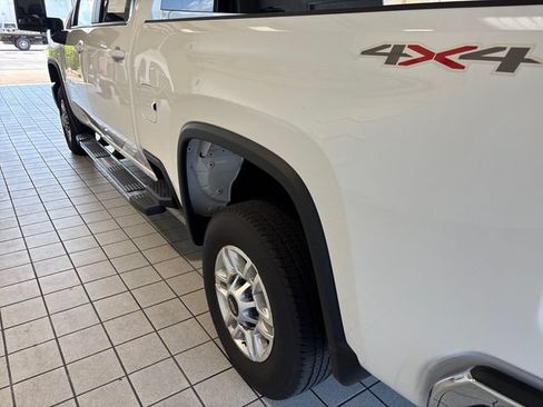Used 2025 Chevrolet Silverado 2500 LT w/ Convenience Package AWD/4WD image 20