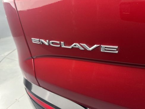Used 2024 Buick Enclave Premium image 43