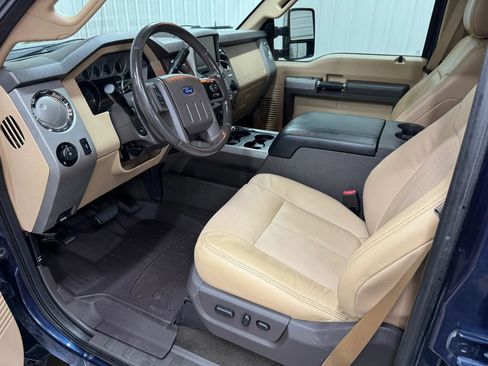 Used 2016 Ford F250 Lariat w/ Lariat Ultimate Package AWD/4WD image 10