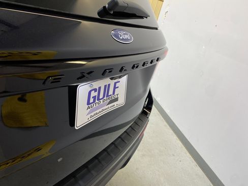 Used 2025 Ford Explorer ST-Line image 18