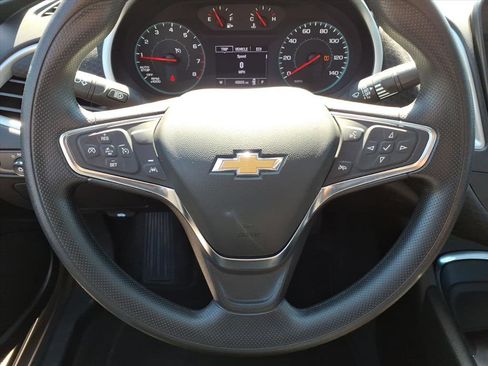 Used 2024 Chevrolet Malibu LT FWD image 16