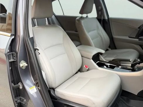 Used 2013 Honda Accord EX-L image 25