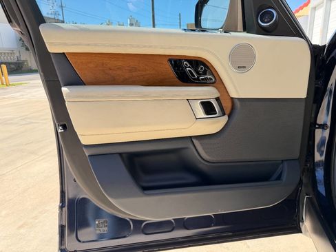 Used 2021 Land Rover Range Rover Westminster Edition image 14