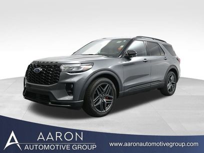 Used 2025 Ford Explorer ST-Line w/ Premium Package
