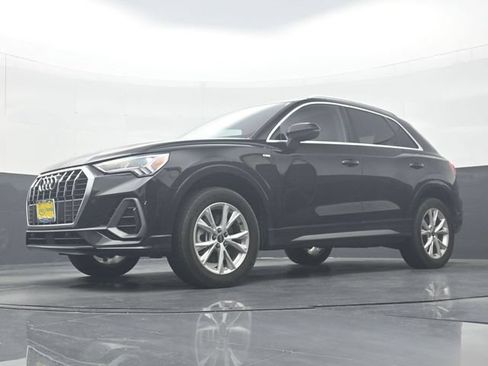 Used 2025 Audi Q3 2.0T Premium AWD/4WD image 28