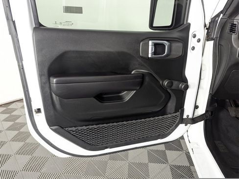 Used 2021 Jeep Gladiator Sport w/ Trailer Tow Package image 18