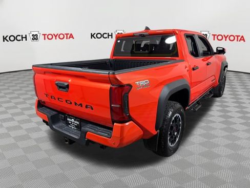 Used 2024 Toyota Tacoma TRD Off-Road w/ TRD Off Road Premium Package AWD/4WD image 8